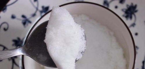 白糖結塊不必愁，輕松幾招解煩惱